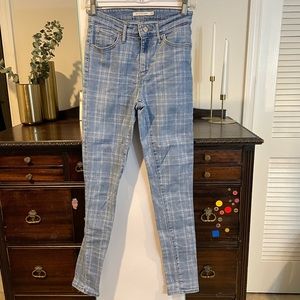 levis 721 skinny jeans with cool pattern size 0